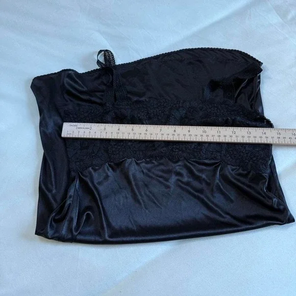 black lace slip dress - Picture 3 of 3